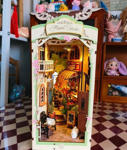 Customer photo review of DIY Book Nook kit - Floral Corner