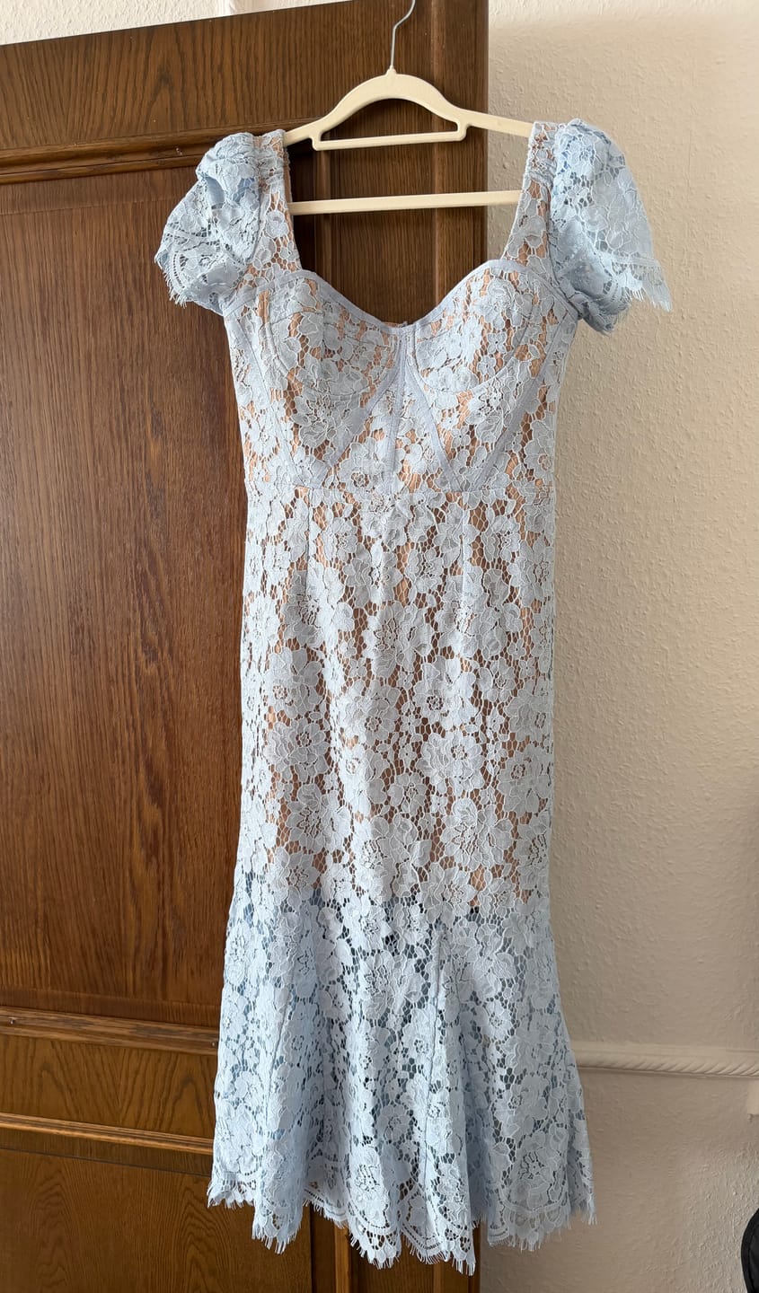 Customer photo review of Short Sleeved Lace Dress With Delicate Matching Waist Belt - Blue