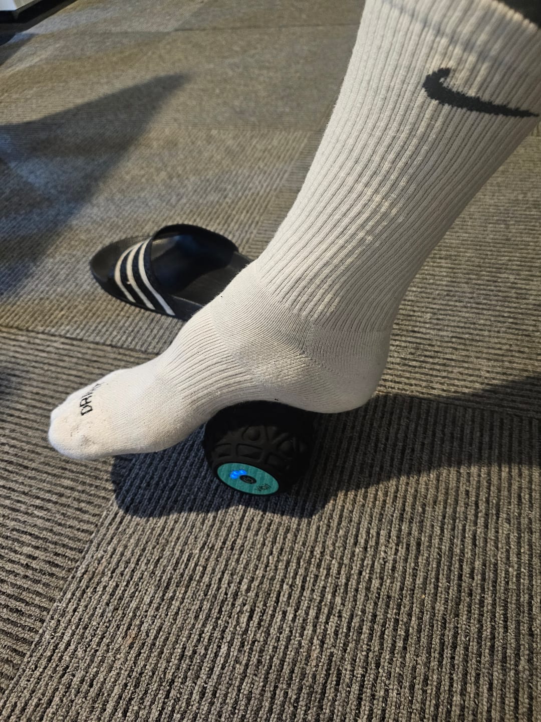 Customer photo review of Portable Vibrating Massage Roller - Vibit ROLL