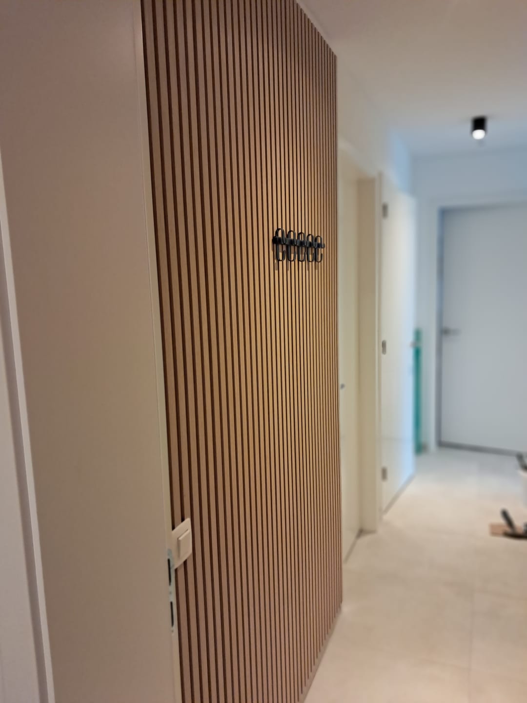 Customer photo review of AkuPanel Mokka-Hout-sample