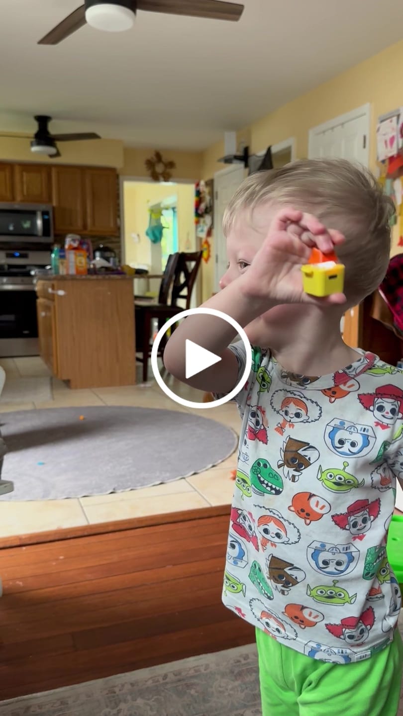 Customer video review of Quackey - Fidget Toy that Quacks!