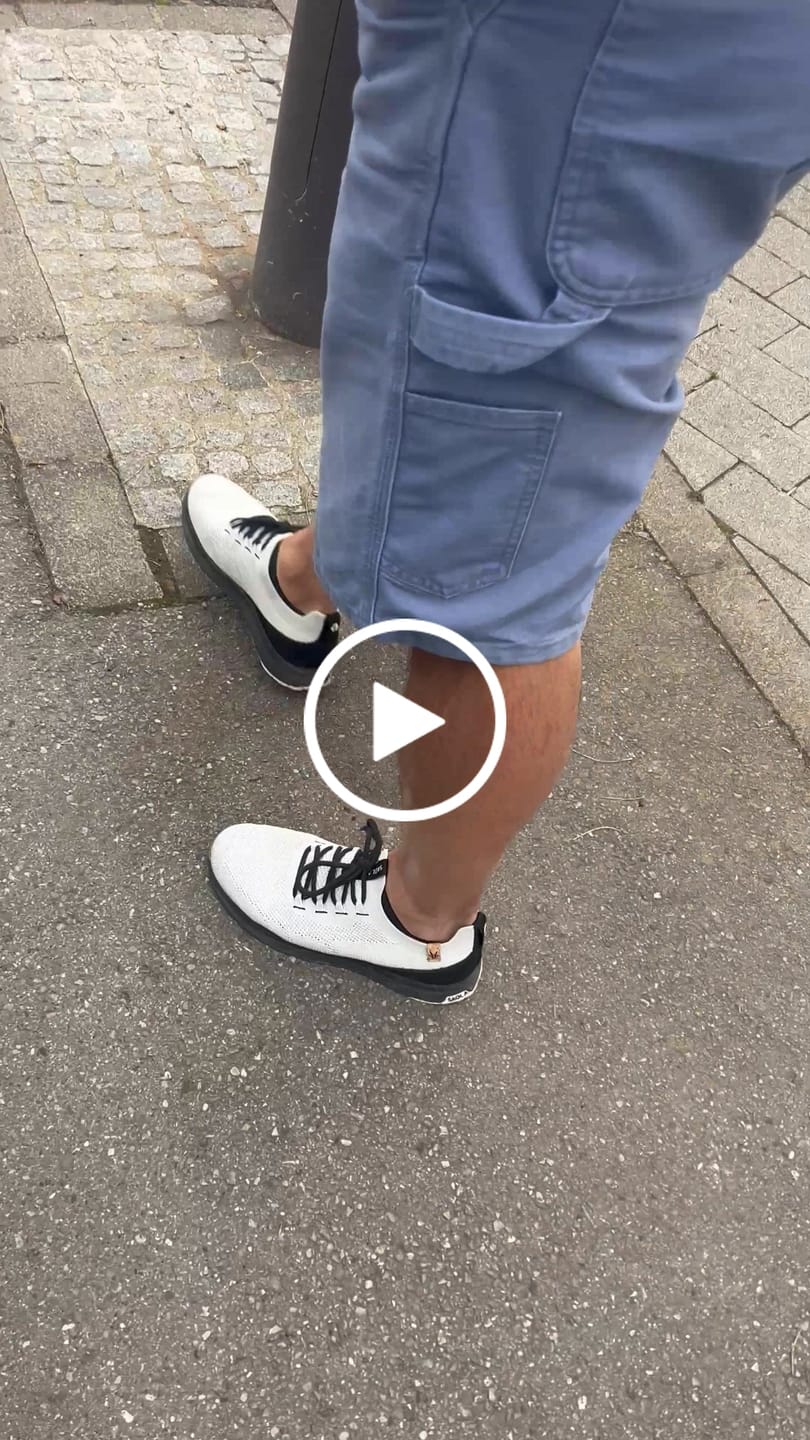 Customer video review of Tsavo 3 M White Black