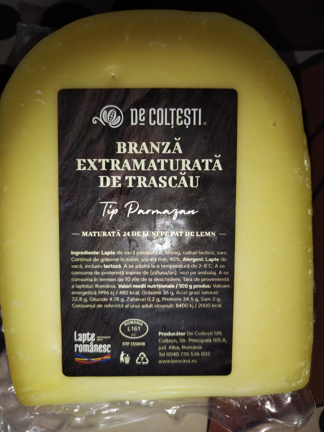 Customer photo review of Brânză extramaturată de Trascău (tip Parmezan) 300g