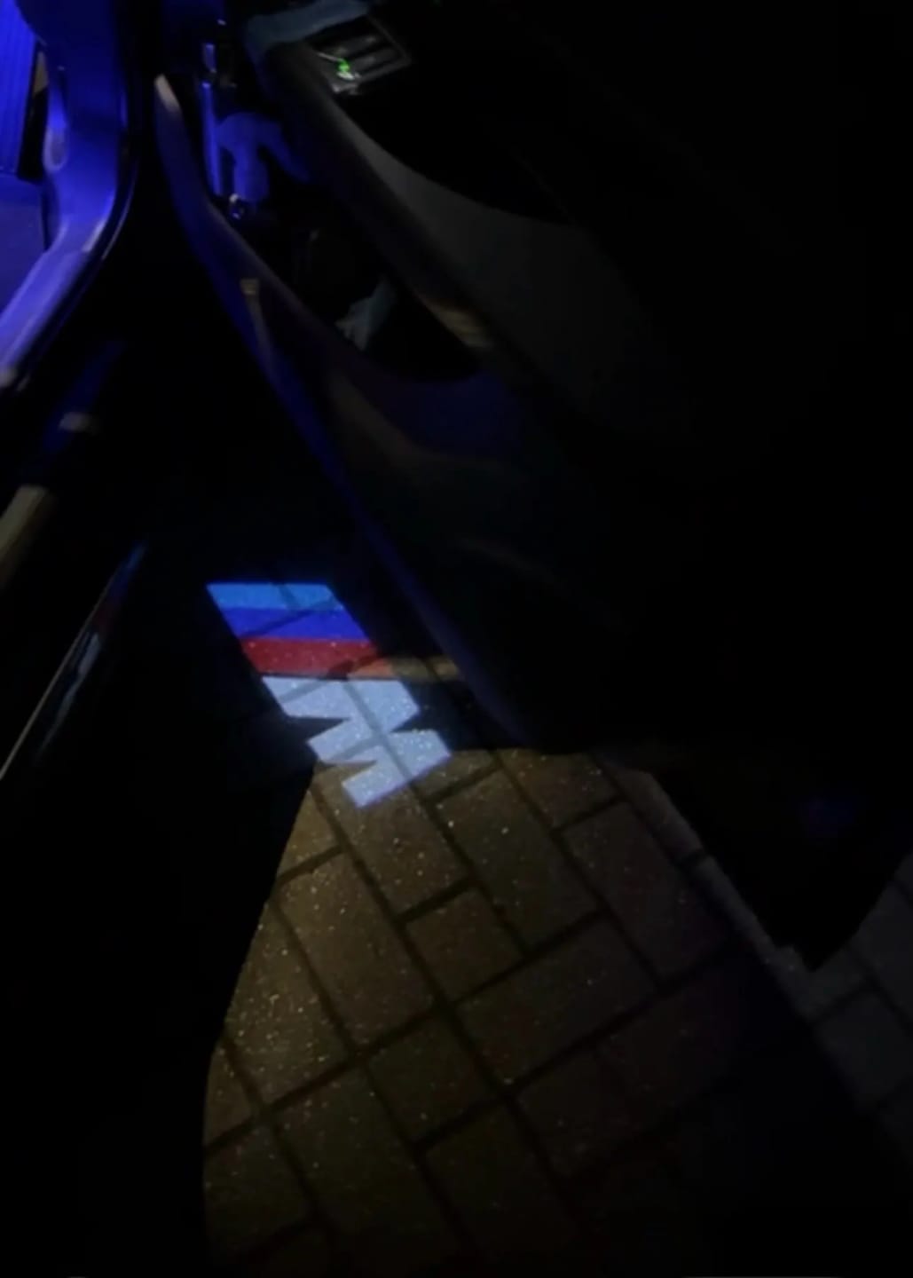 Customer photo review of BMW LED Doorlights Kit