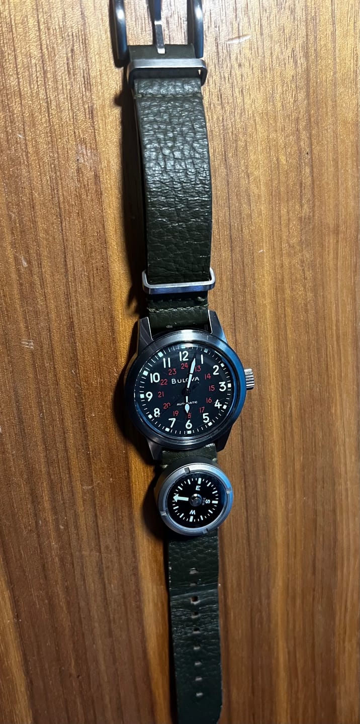 Customer photo review of W.O.E. Submersible Wrist Compass 2.0
