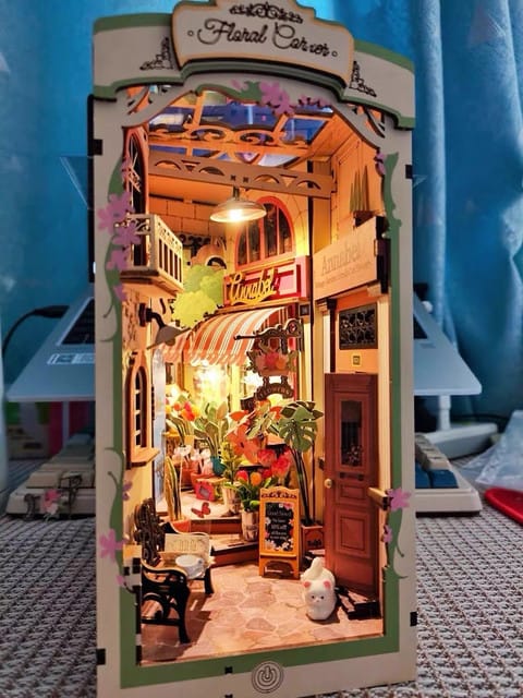 Customer photo review of DIY Book Nook kit - Floral Corner