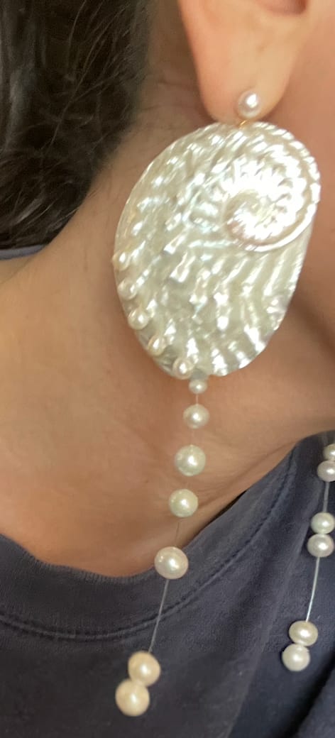 Customer photo review of Orecchini Ysso