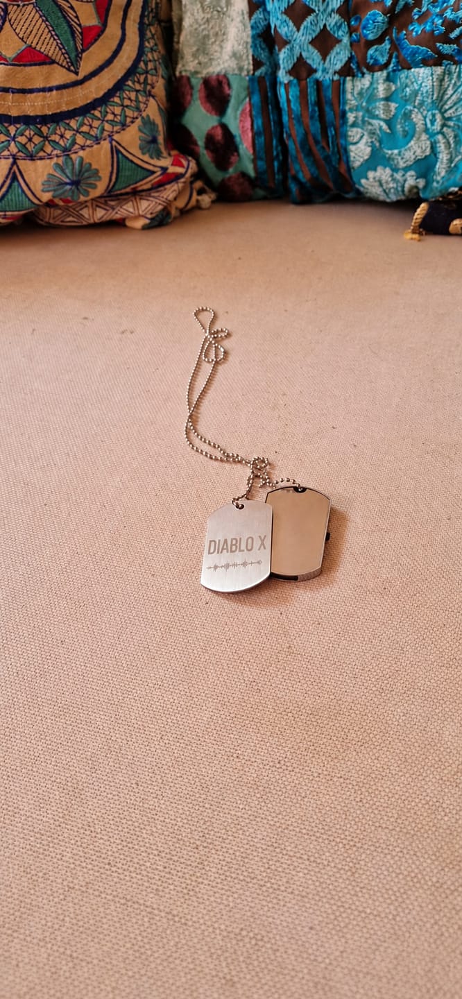 Customer photo review of Collar personalizado USB Set Key
