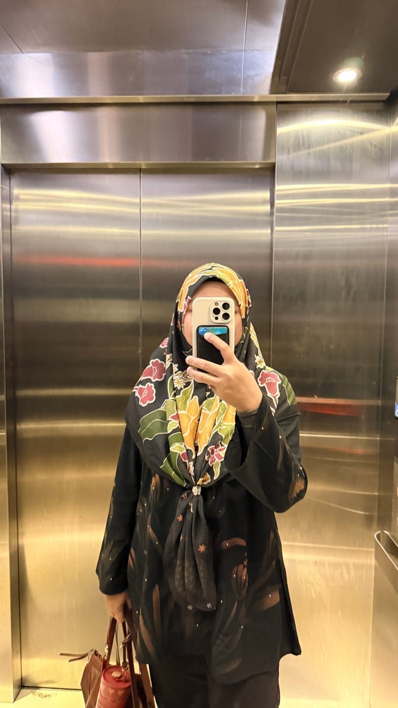 Customer photo review of Batik Square (Embun)