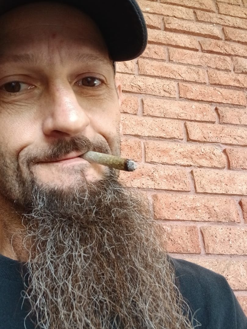Customer photo review of Pineapple Express - Minis - 14 Grams - Sativa
