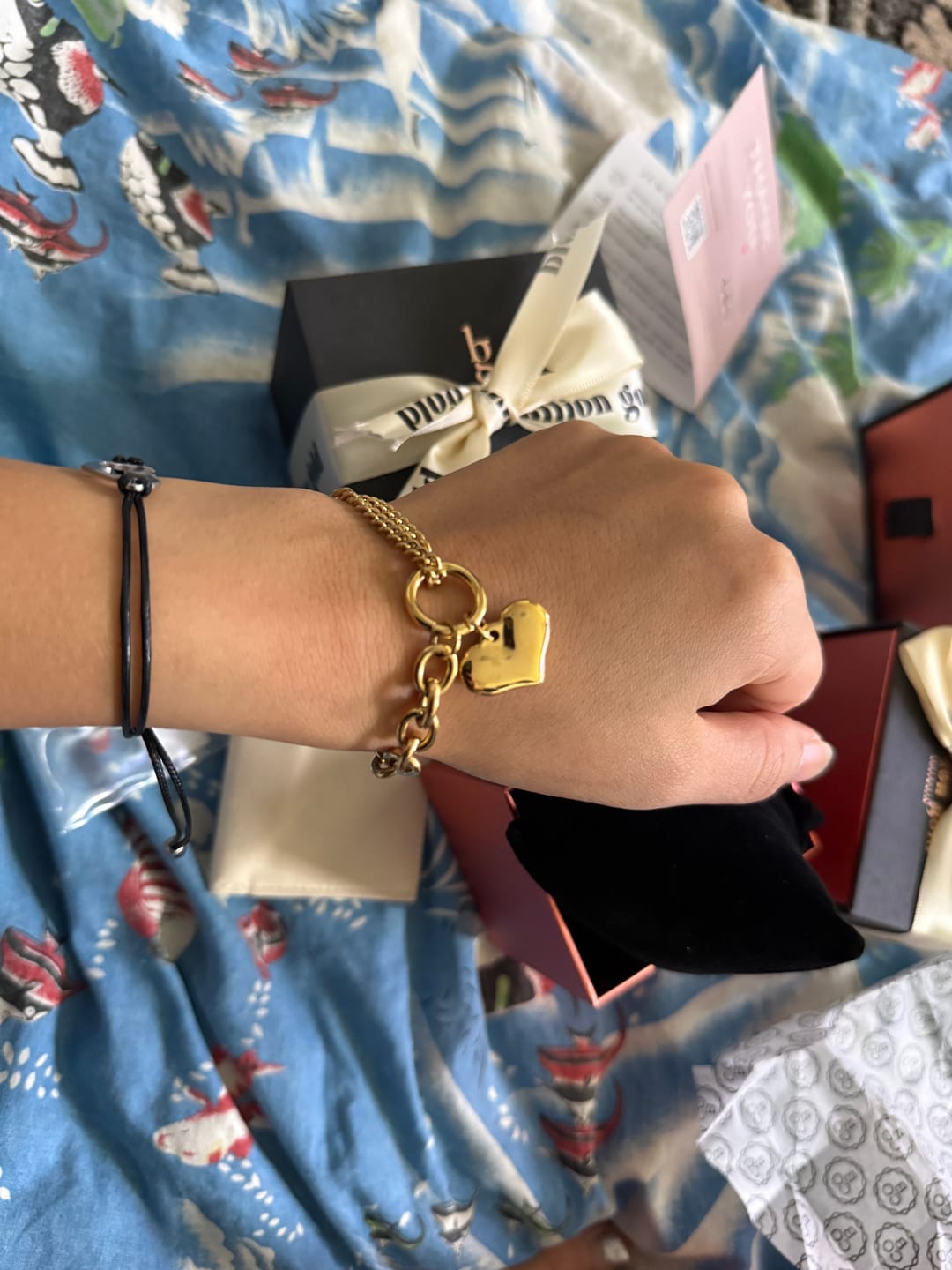 Customer photo review of Bullion Gold Lovely Heart Charm Dual Link Bracelet in Gold