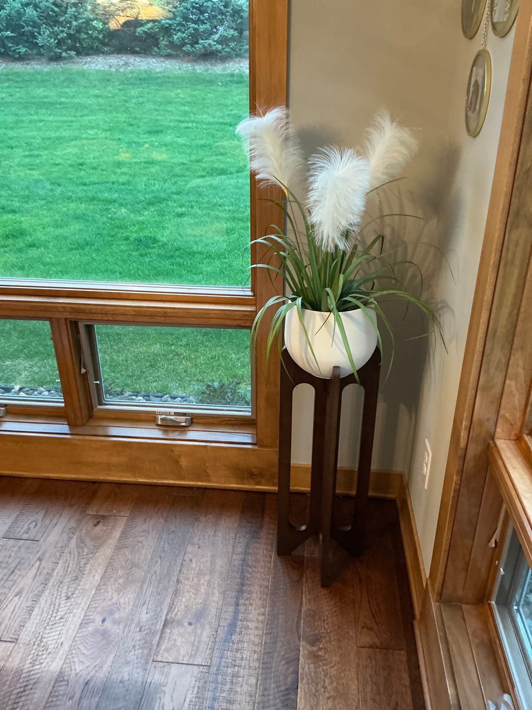 Customer photo review of Arches Plant Stand + Pot