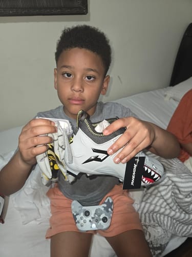 Customer photo review of Warhawk Cleats — Quantum Speed 2.0 by Phenom Elite