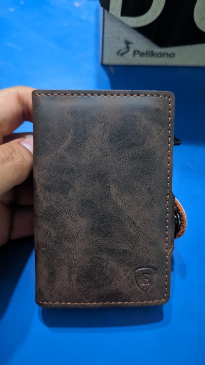 Customer photo review of E-DARK BROWN
