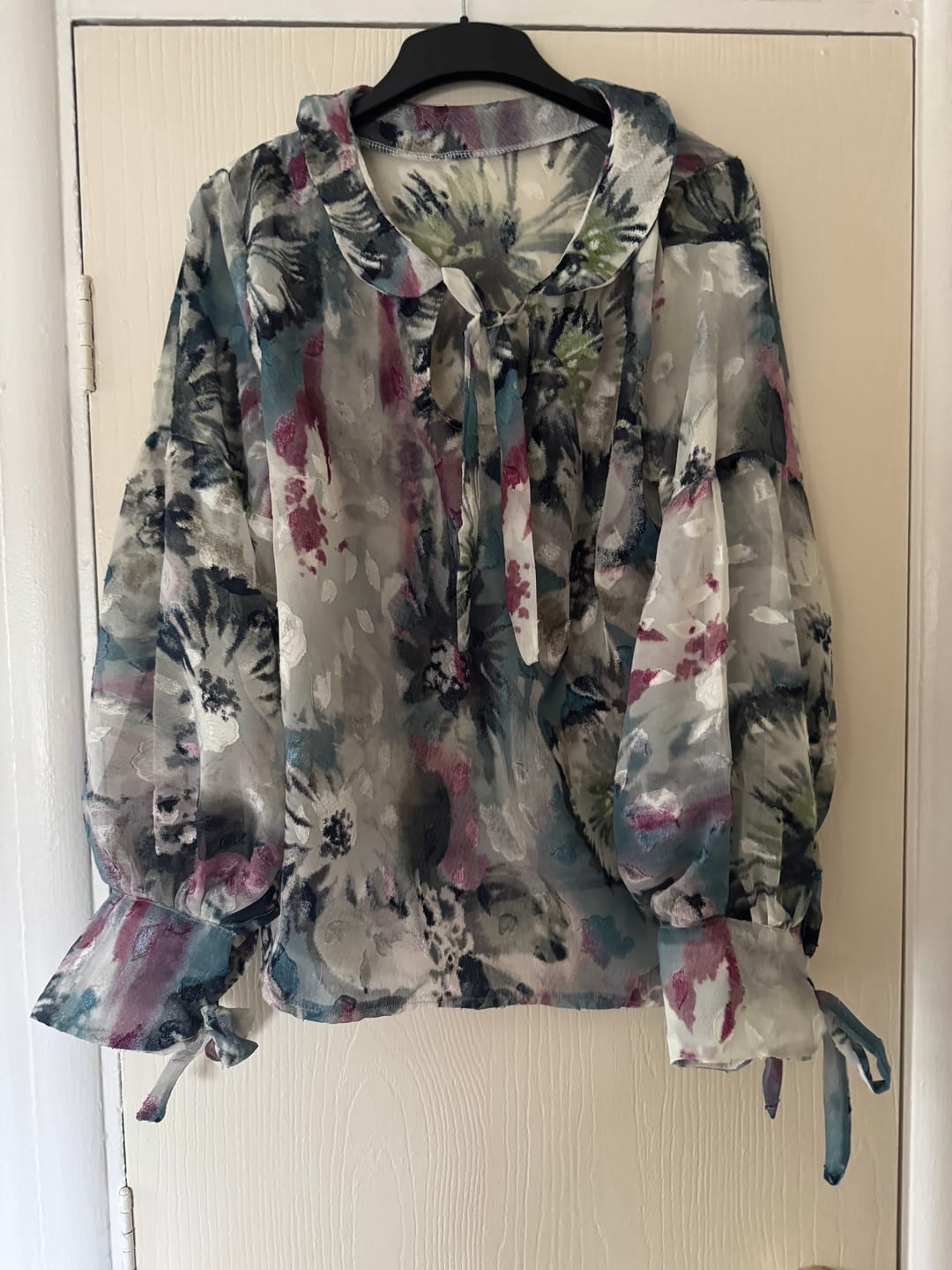 Customer photo review of Shiny Floral Textured Printed Chiffon Dress Fabric