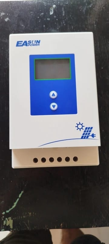 Customer photo review of Easun Power 100A MPPT  Solar Charger Controller PV Input 150VOC