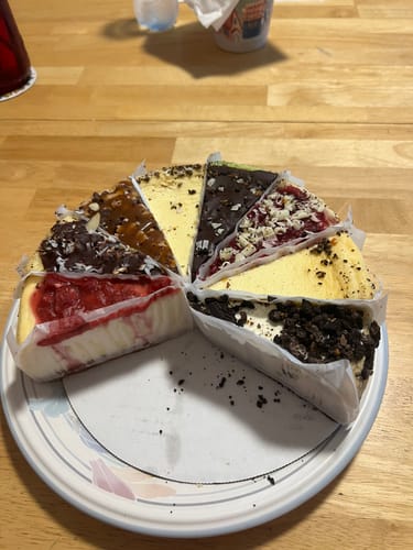 Customer photo review of Ultimate Cheesecake Sampler