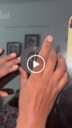 Customer video review of 360° MagPro Magnetic Phone Holder by Casence