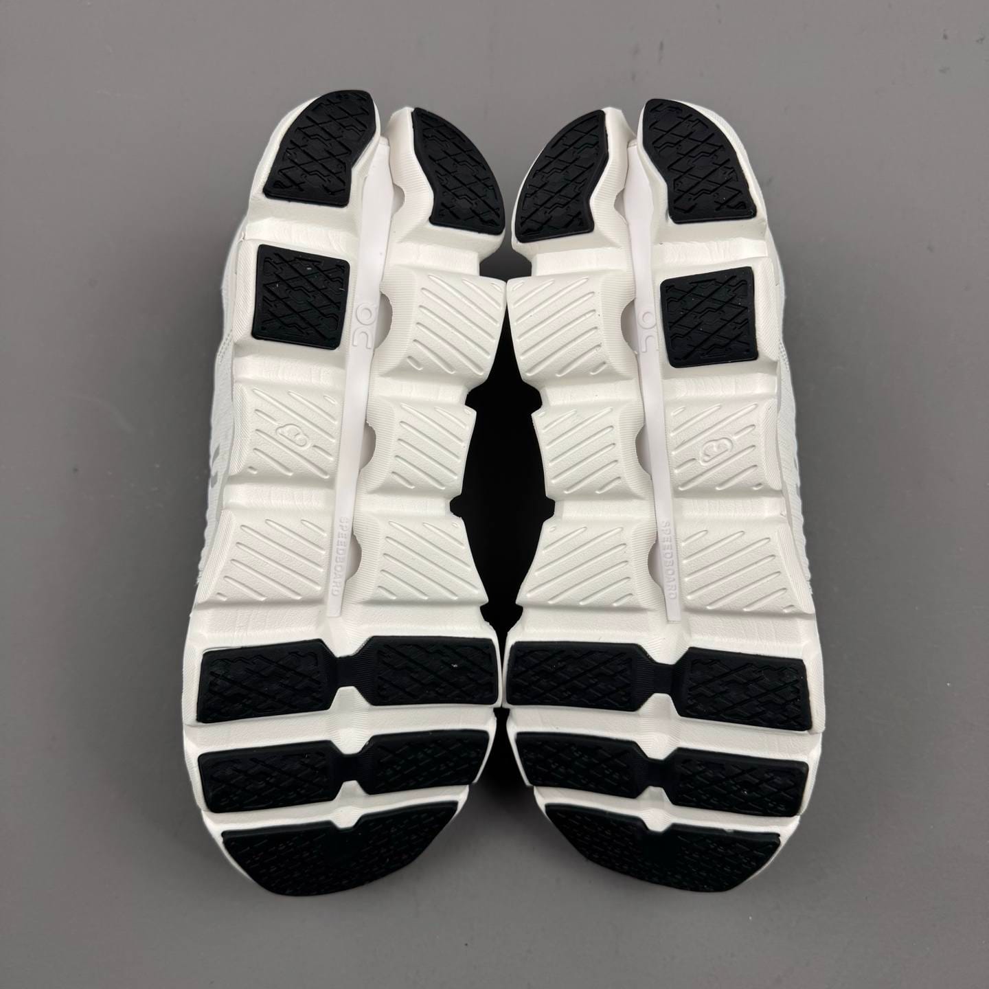 Customer photo review of Cloudswift 4 White