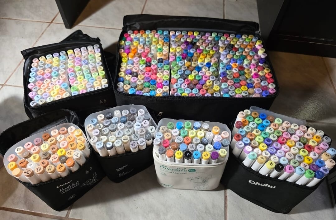 Customer photo review of Ohuhu Honolulu Plus Series Supreme Rubber Brush Tip Markers