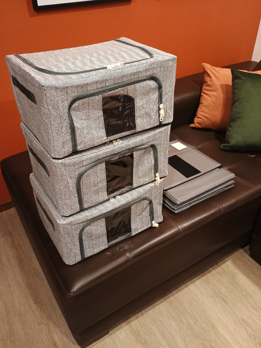 Customer photo review of Caja Plegable Organizadora Para Armario