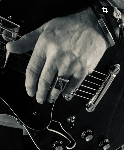 Customer photo review of LIGHTNING.