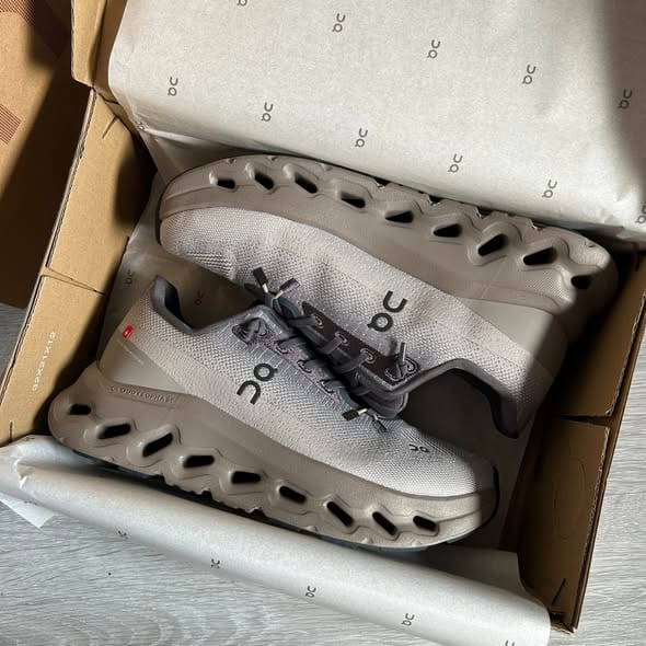 Customer photo review of Cloudtilt Eclipse Cinder
