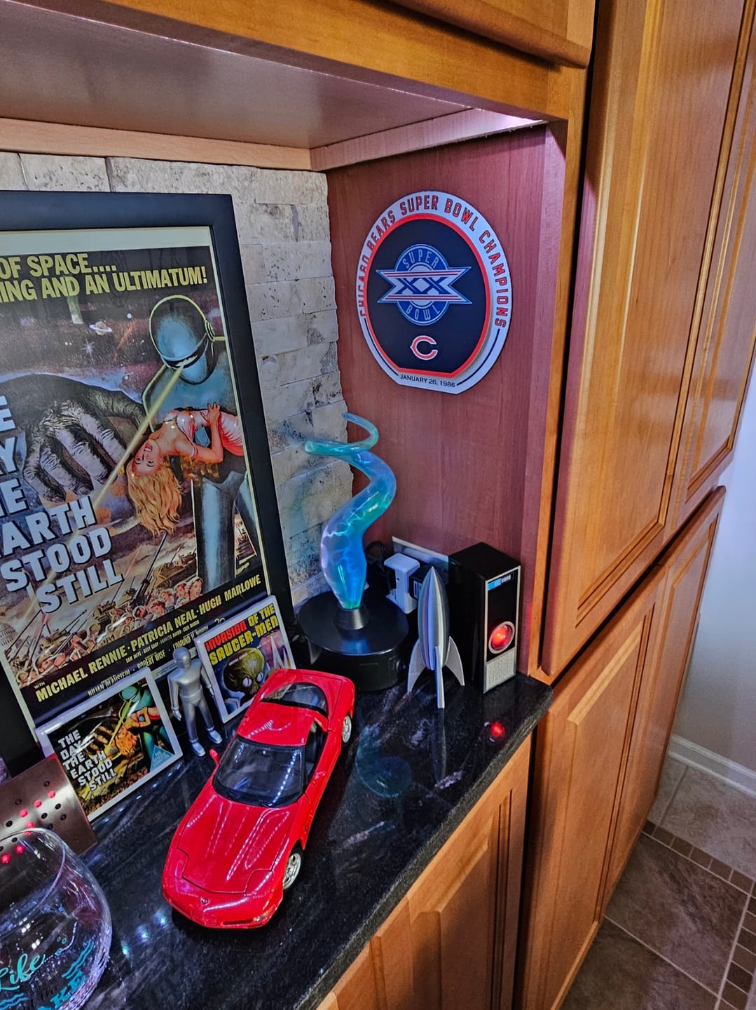 Customer photo review of Chicago Bears Super Bowl XX "Double Play" On the Shelf or on the Wall Art