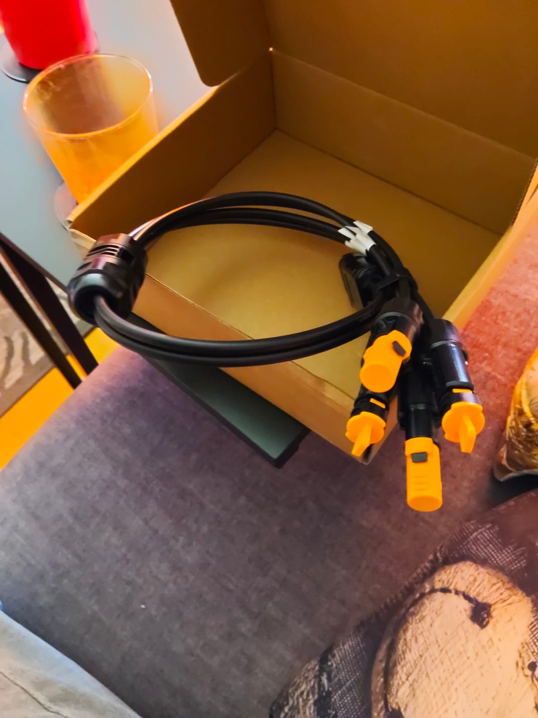 Customer photo review of 0,5m MC4-Adapterkabel für Sunshare-Stromspeicher / Mikrowechselrichter