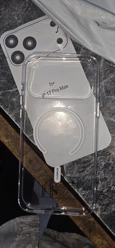 Customer's Anti Yellow Magsafe Clear Case, showing the MagSafe ring and aluminium side buttons.