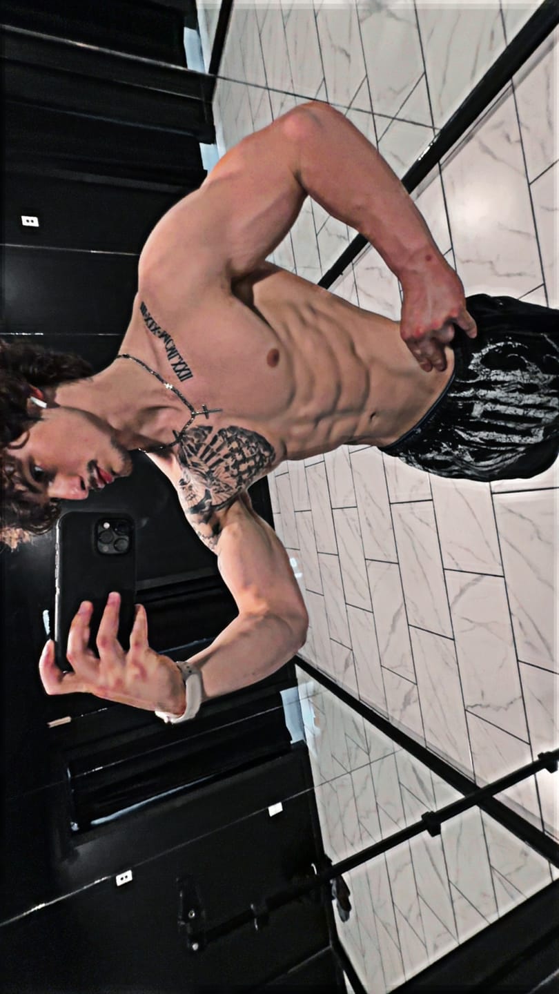 Customer photo review of 1011 - Dark Wave Shorts