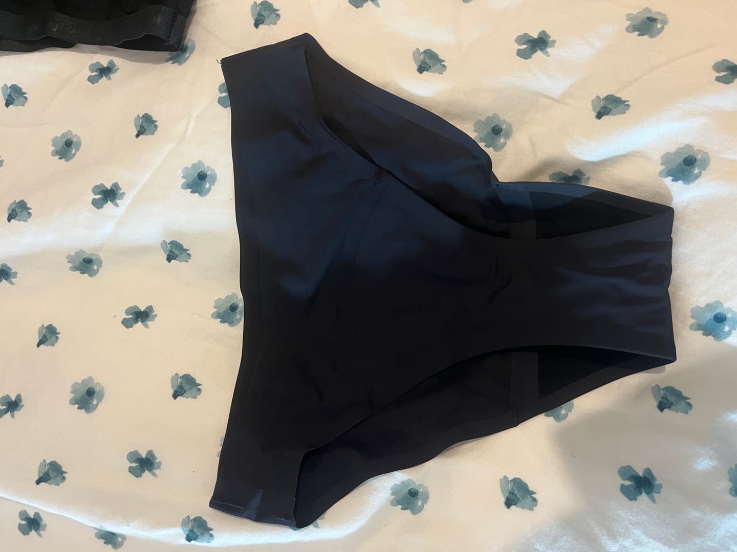 Customer photo review of ביקיני ללא תפרים - ספיגה גבוהה