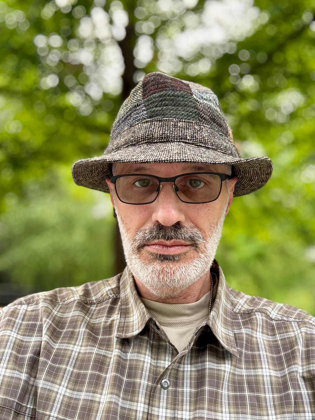 Customer photo review of Walking Hat Patchwork Tweed