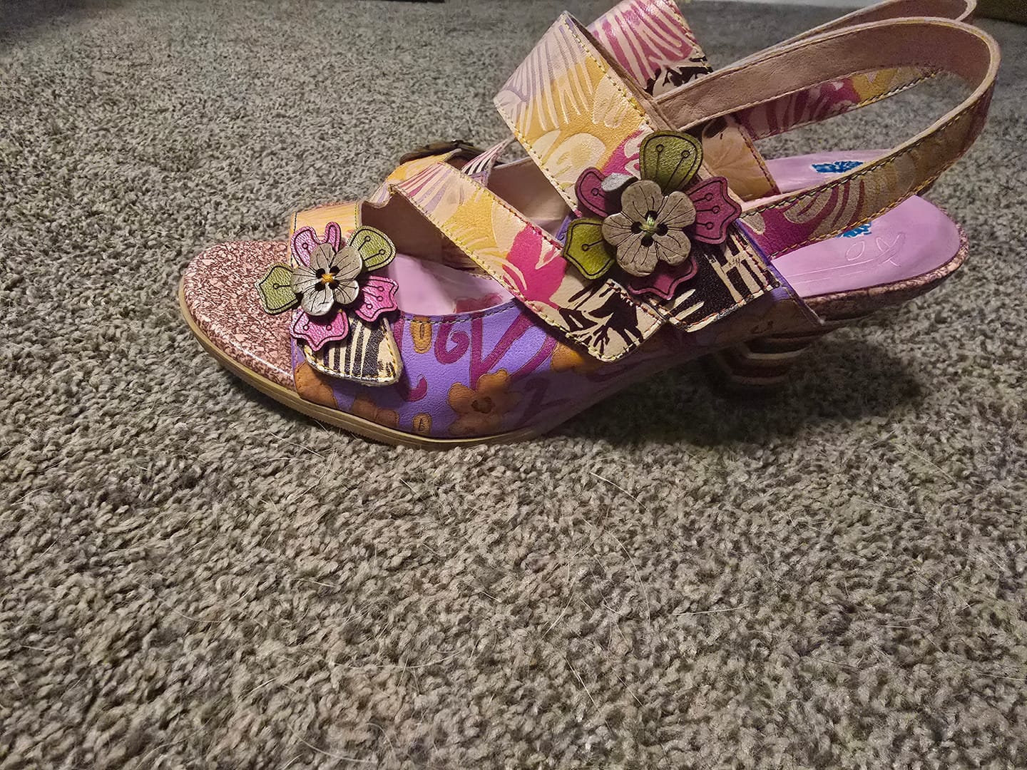 Customer photo review of Handmade Leather Colored Stripe Heel Comfy Sandals