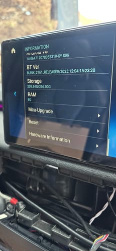 Customer photo review of 12.3'' Slim Pro Android 14 GPS for BMW X5 X6 F15 F16 (2014-2018) CarPlay Android Auto!