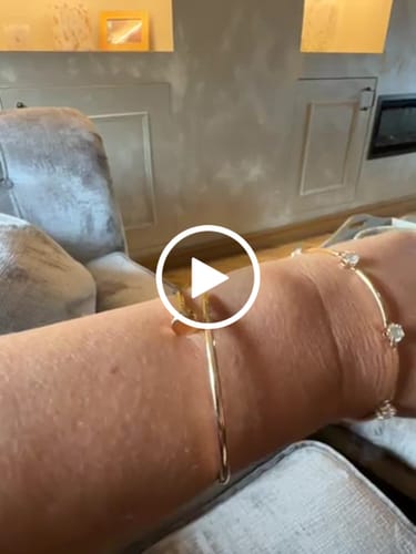 Customer video review of JUSTE BRACELET 2.5MM