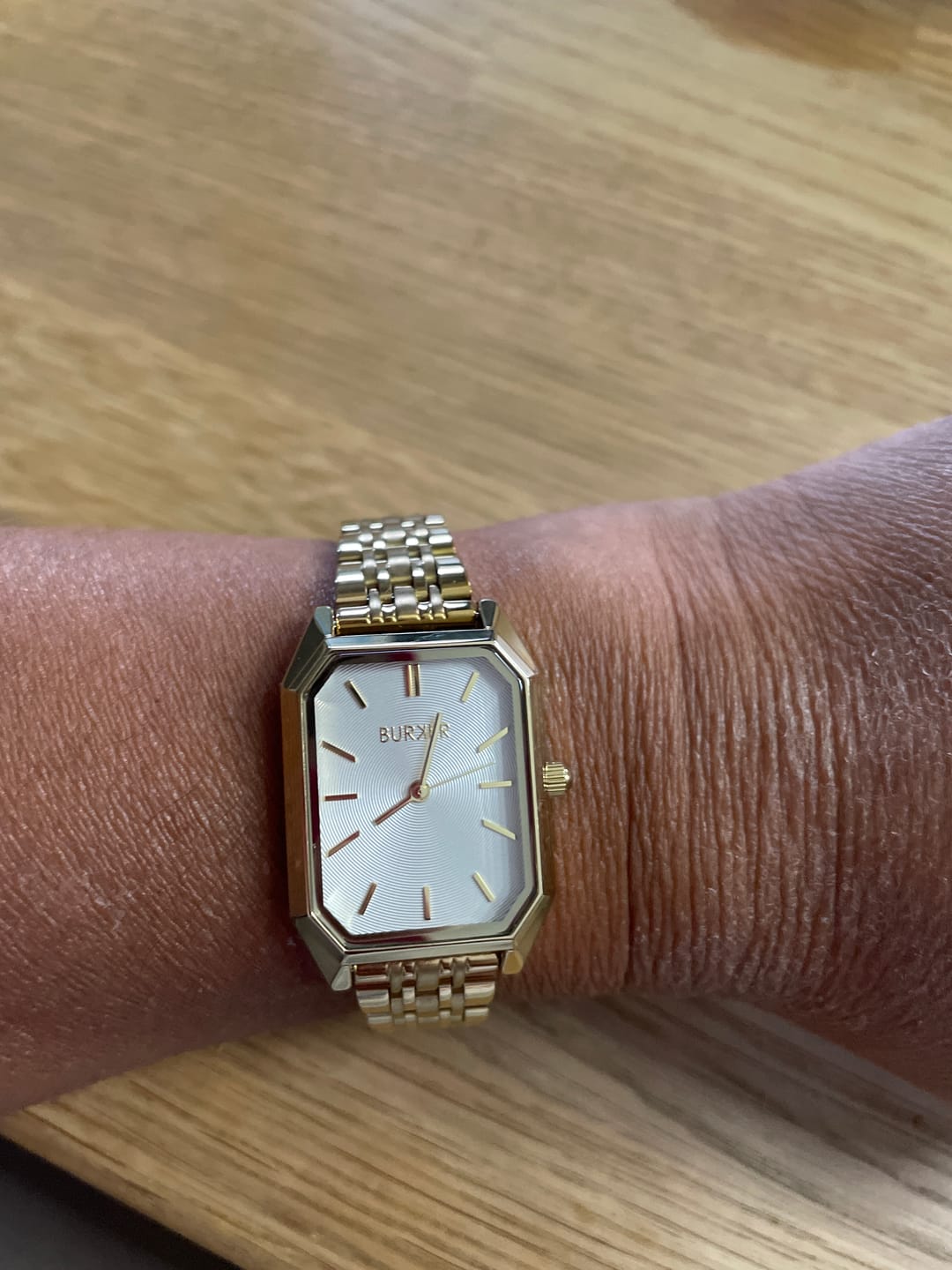 Customer photo review of Isabell Gold