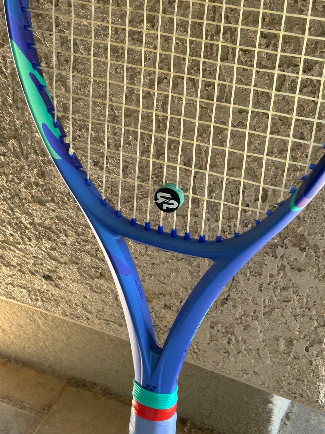 Customer photo review of Anti-Vibration Tennis ShockSorb Dampener - Single