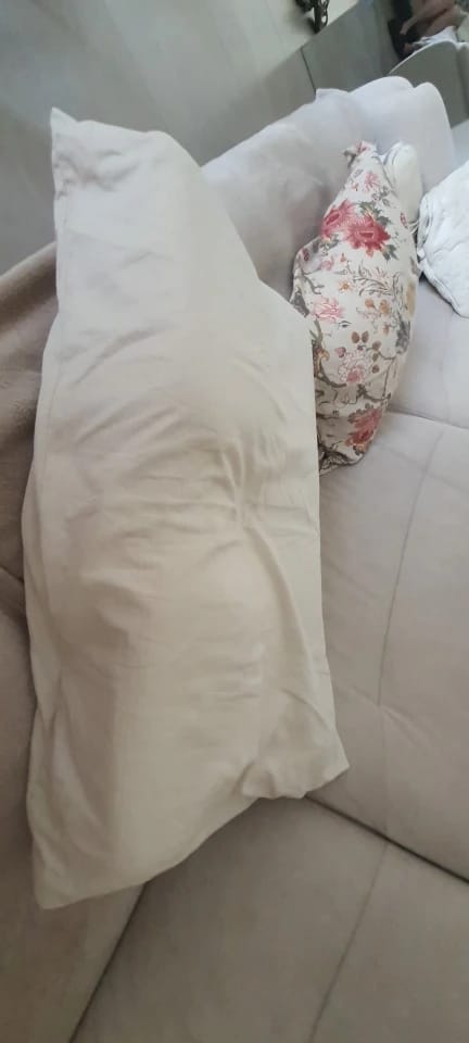 Customer photo review of Almohada cervical ergonómica