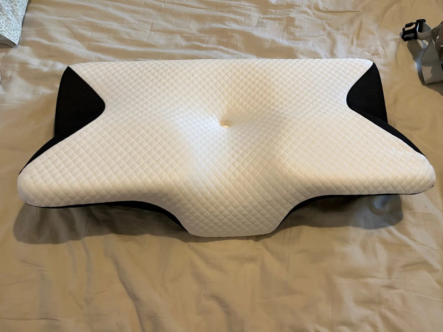 Customer photo review of Almohada cervical ergonómica