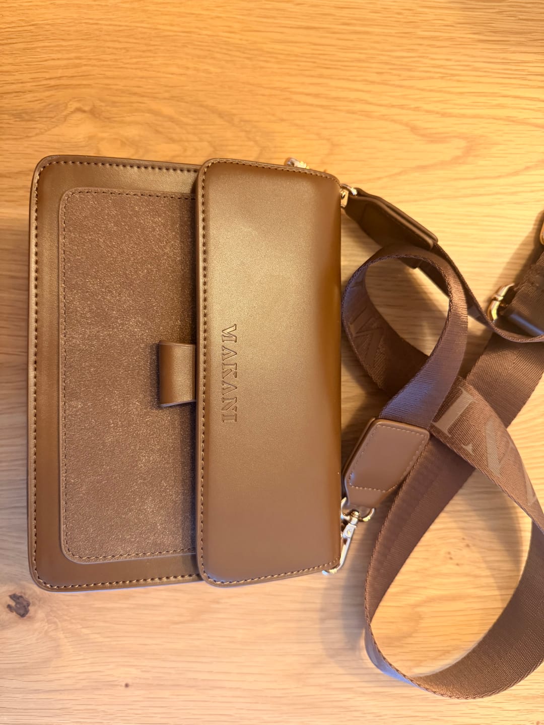 Customer photo review of VALDA - DARK BROWN
