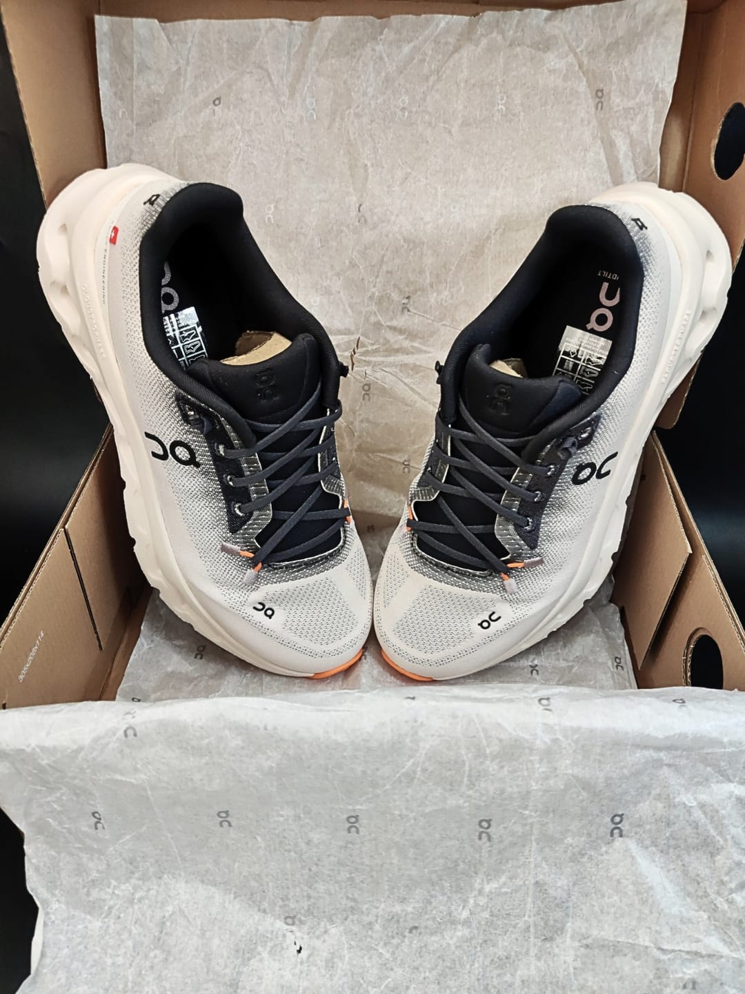 Customer photo review of Cloudtilt Orange Peach