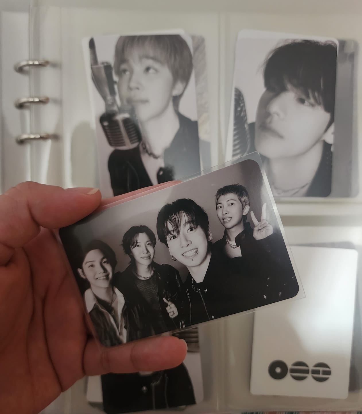 Customer photo review of Premium Photocard Sleeves for K-Pop Fans
