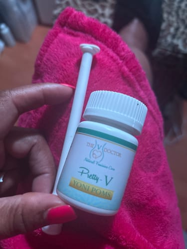 Customer photo review of PURIFYING YONI POMS  "Keep It Fresh" - Vaginal Infections Relief