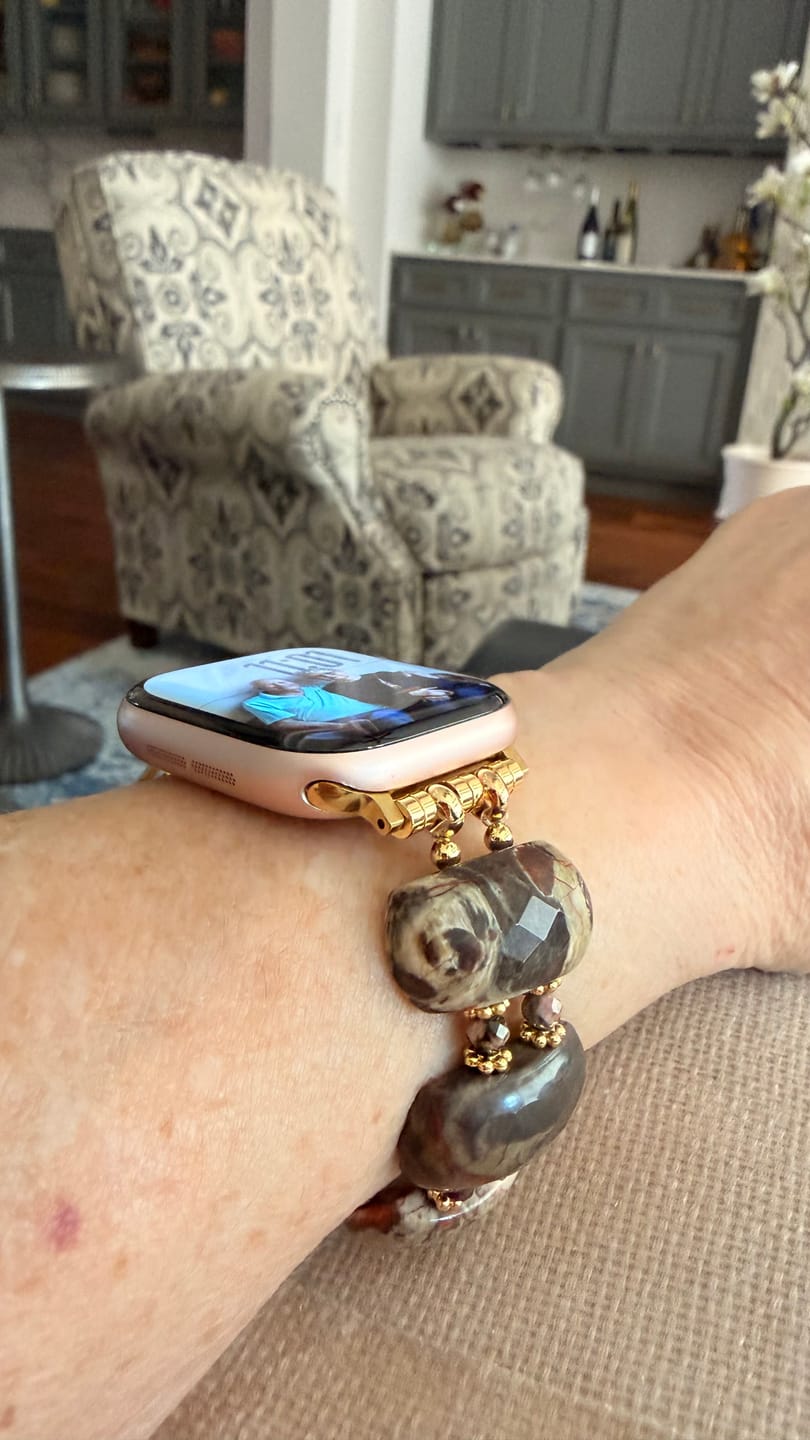 Customer photo review of Desert Horizon Agate Stretch Apple Watch Strap