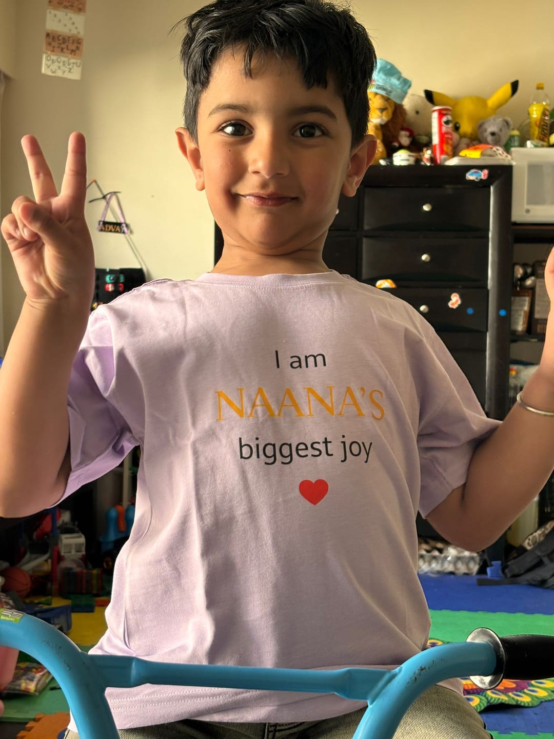 Customer photo review of Naana's Joy-Kids T shirt