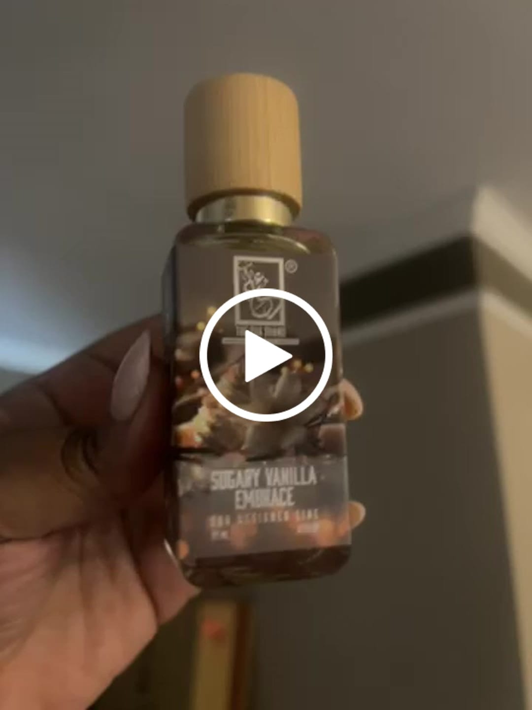 Customer video review of Sugary Vanilla Embrace
