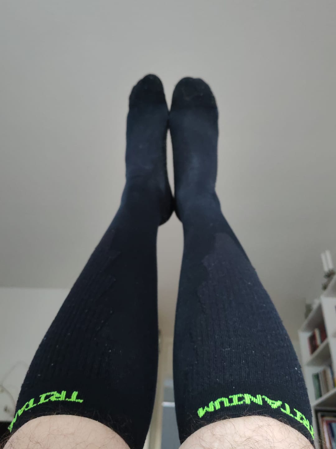 Customer photo review of eXtend High – Kompressiosukat – Musta / Lime