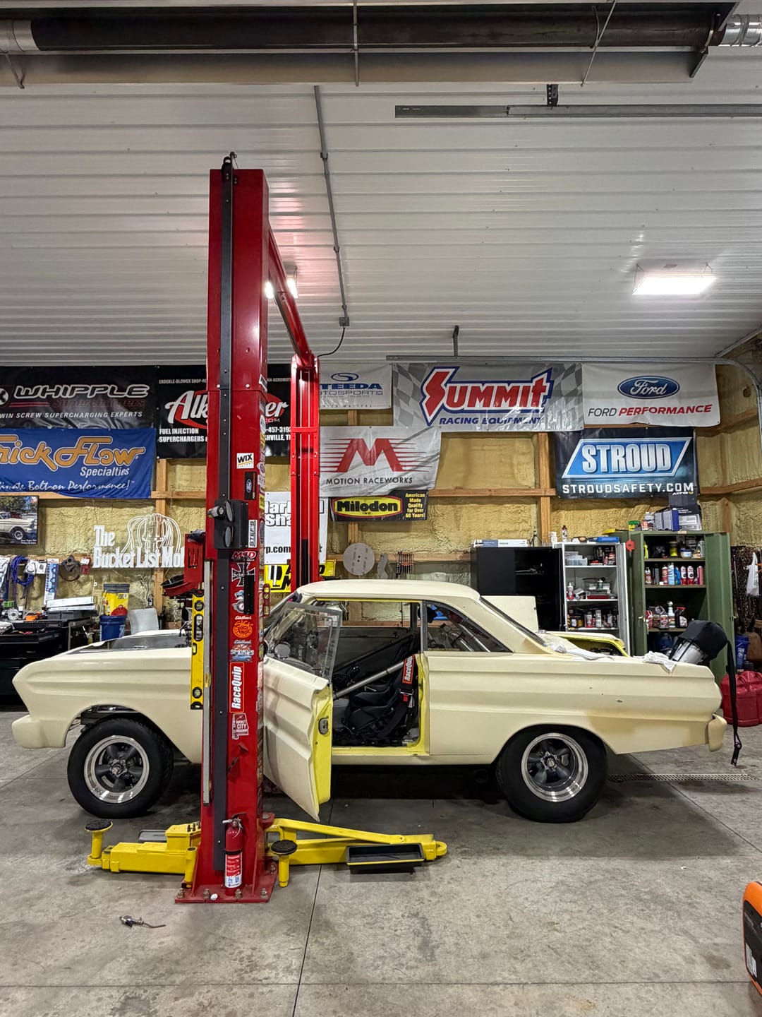 Customer photo review of Motion Raceworks Shop Banner 3'x6'