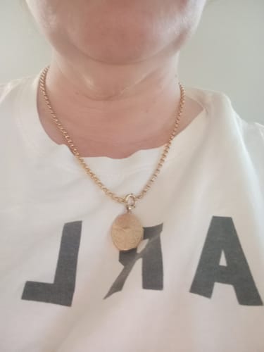Customer photo review of The Sofia Necklace